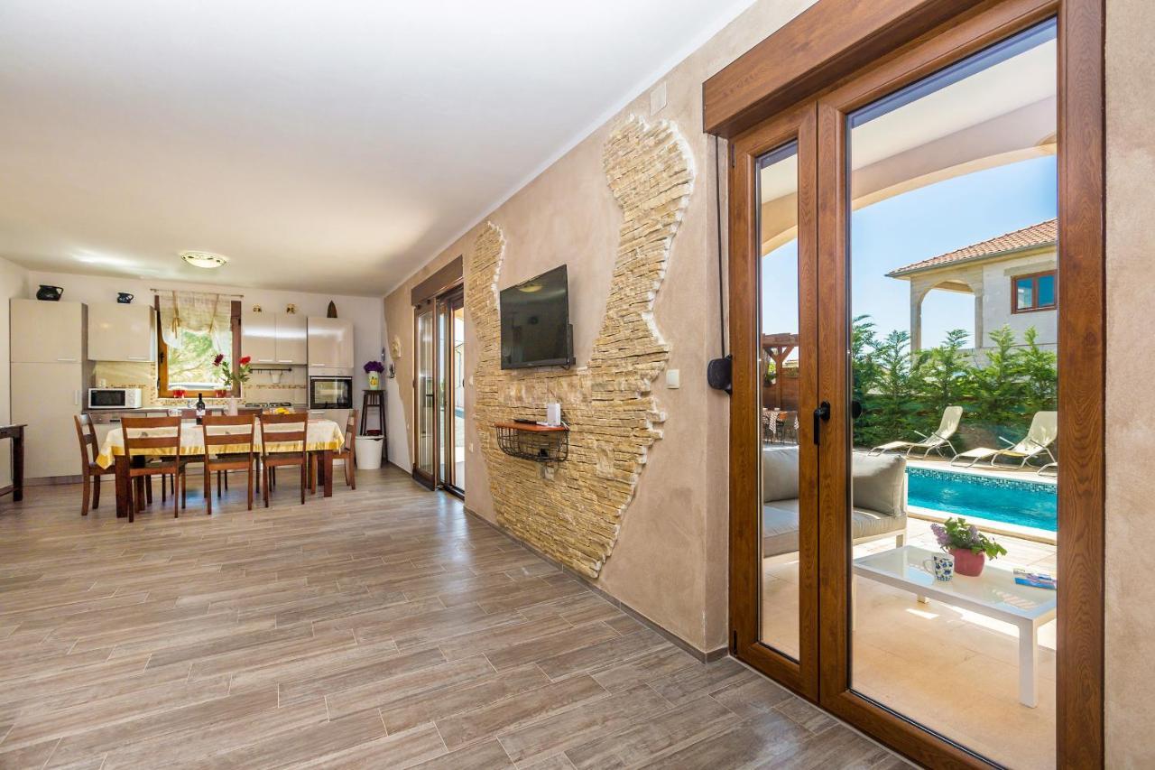 Villa Dijana East Linardići Extérieur photo