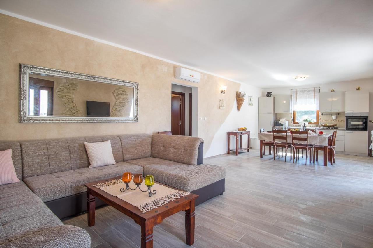 Villa Dijana East Linardići Extérieur photo