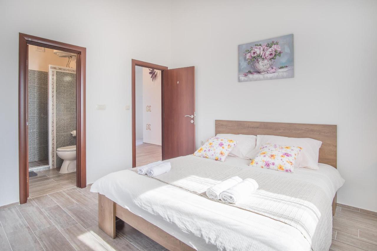 Villa Dijana East Linardići Extérieur photo